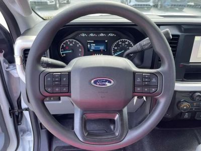 2025 Ford F-250SD - Photo 4