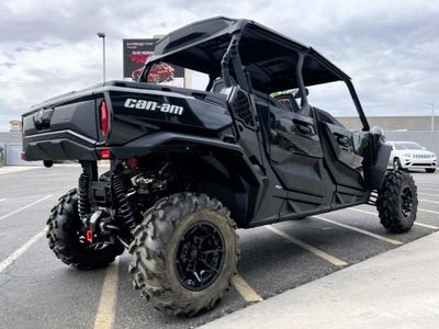 2025 Can-Am Commander MAX XT 700 - Photo 7