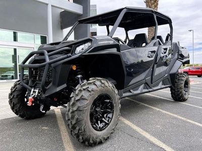 2025 Can-Am Commander MAX XT 700 - Photo 2