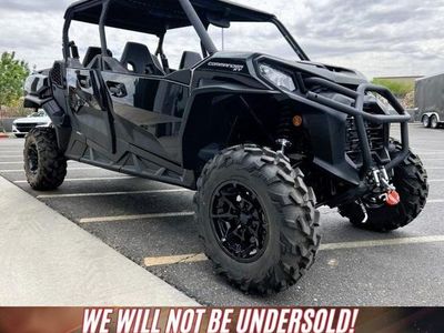2025 Can-Am Commander MAX XT 700 - Photo 4