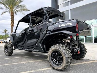 2025 Can-Am Commander MAX XT 700 - Photo 5