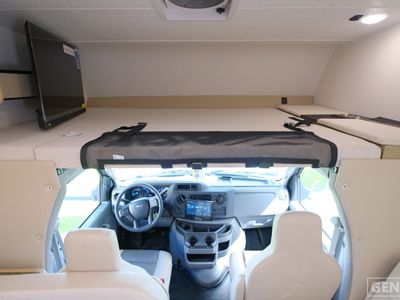 2026 Coachmen Freelander - Photo 12