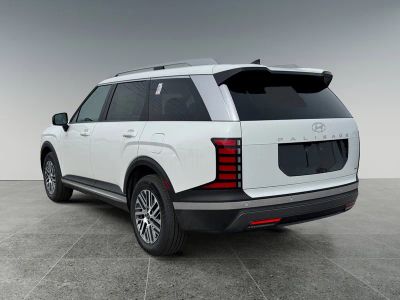 2026 Hyundai Palisade — rear three-quarter view