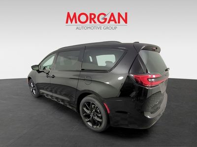 2026 Chrysler Pacifica - Photo 5