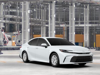 2026 Toyota Camry - Photo 17