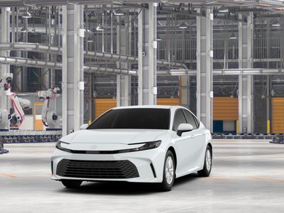 2026 Toyota Camry - Photo 3