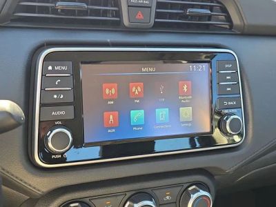 2025 Nissan Versa — photo 20 view