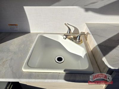 2024 Sunseeker Classic 2860DS Ford - Photo 6