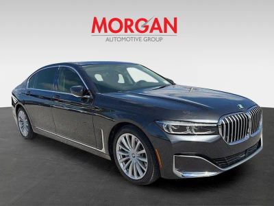 2020 BMW 7 Series — side profile view