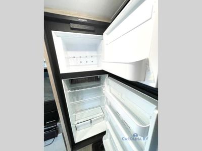 2021 Winnebago Industries Towables Micro Minnie - Photo 9