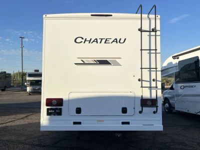 2027 Thor Motor Coach CHATEAU — photo 32 view
