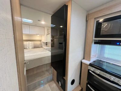 2027 Thor Motor Coach CHATEAU — photo 9 view
