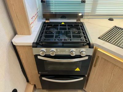 2027 Thor Motor Coach CHATEAU — photo 12 view