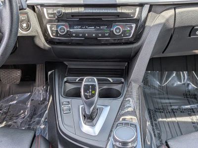 2018 BMW 3 Series — photo 21 view