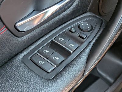 2018 BMW 3 Series — photo 23 view