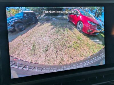 2026 Jeep Wrangler — photo 13 view