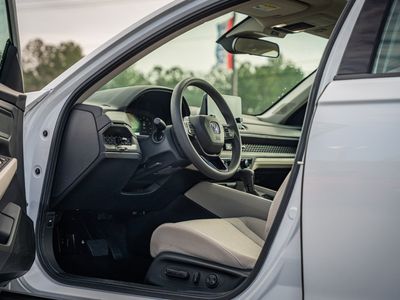 2024 Honda Accord - Photo 17