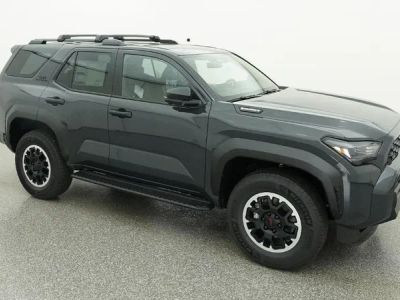 2026 Toyota 4Runner i-FORCE MAX - Photo 19
