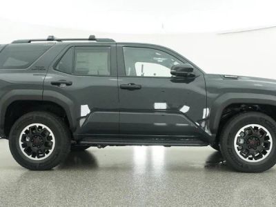 2026 Toyota 4Runner i-FORCE MAX - Photo 16