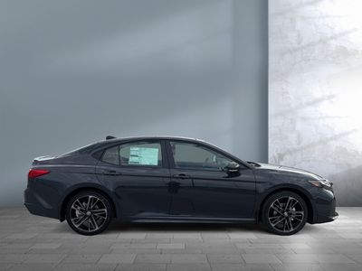 2026 Toyota Camry - Photo 7