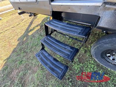 2023 CrossRoads RV Zinger - Photo 15