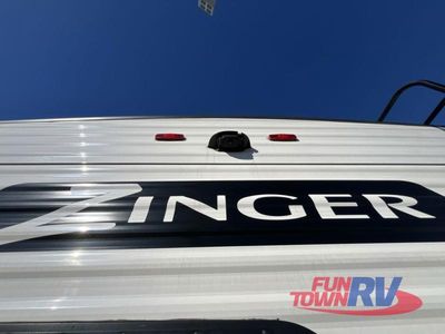 2023 CrossRoads RV Zinger - Photo 16