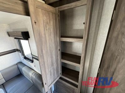 2023 CrossRoads RV Zinger - Photo 24