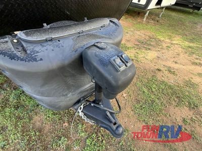 2023 CrossRoads RV Zinger - Photo 10