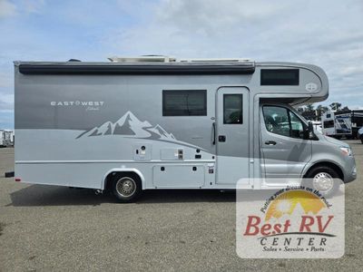 2025 EAST TO WEST Entrada M-Class - Photo 7