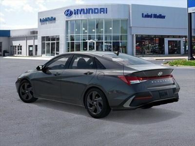 2026 Hyundai Elantra - Photo 5