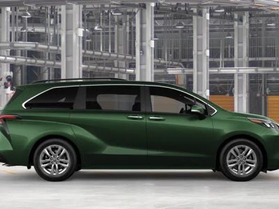 2026 Toyota Sienna - Photo 14