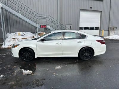2017 Nissan Altima 2.5 SR - Photo 8