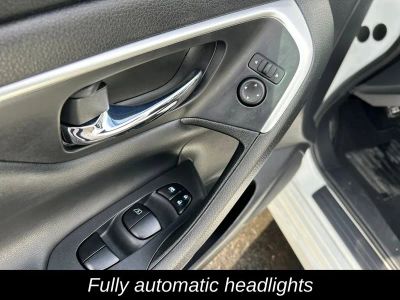 2017 Nissan Altima 2.5 SR - Photo 14