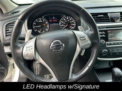 2017 Nissan Altima 2.5 SR - Photo 17