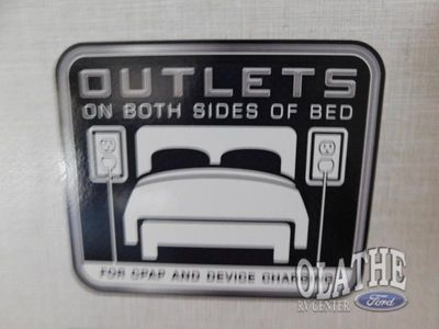 2026 Forest River RV Wildwood Heritage Glen — photo 41 view