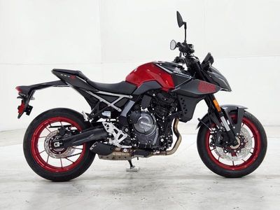 2026 Suzuki GSX-8S - Photo 8