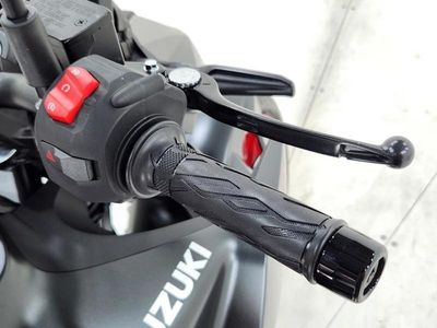 2026 Suzuki GSX-8S - Photo 11