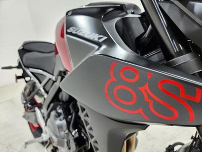 2026 Suzuki GSX-8S - Photo 14