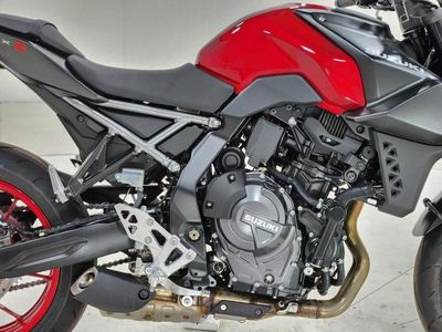 2026 Suzuki GSX-8S - Photo 9