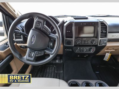 2021 Thor Motor Coach Magnitude - Photo 8