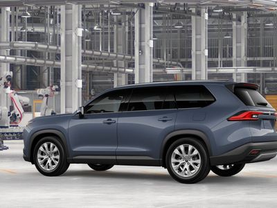 2026 Toyota Grand Highlander — detail view