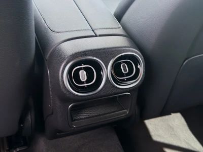 2024 Mercedes-Benz GLC — photo 20 view