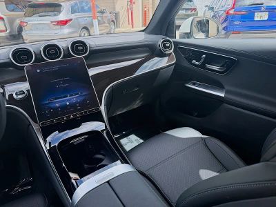 2024 Mercedes-Benz GLC — photo 19 view
