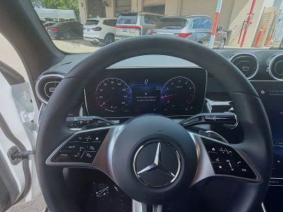2024 Mercedes-Benz GLC — photo 9 view
