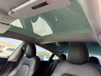2021 Tesla Model 3 - Photo 21
