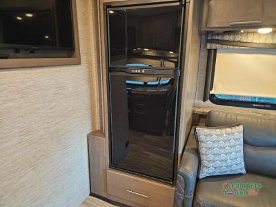 2023 Thor Motor Coach Outlaw — photo 39 view