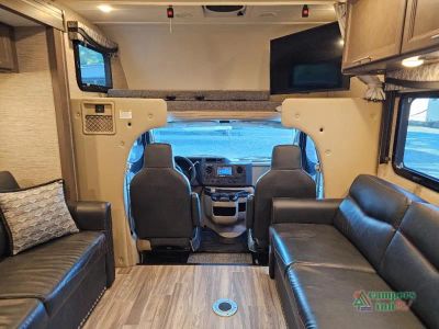 2023 Thor Motor Coach Outlaw — photo 12 view