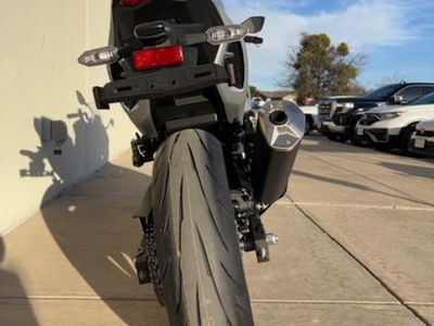 2024 Kawasaki Ninja 7 Hybrid ABS - Photo 4