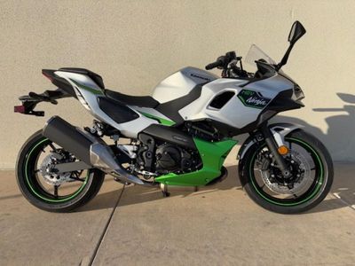 2024 Kawasaki Ninja 7 Hybrid ABS - Photo 5