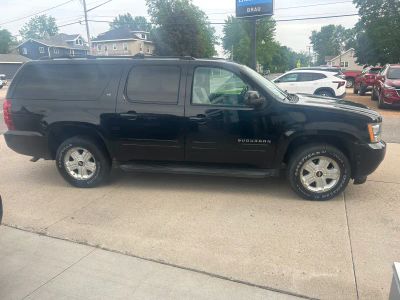 2012 Chevrolet Suburban — detail view